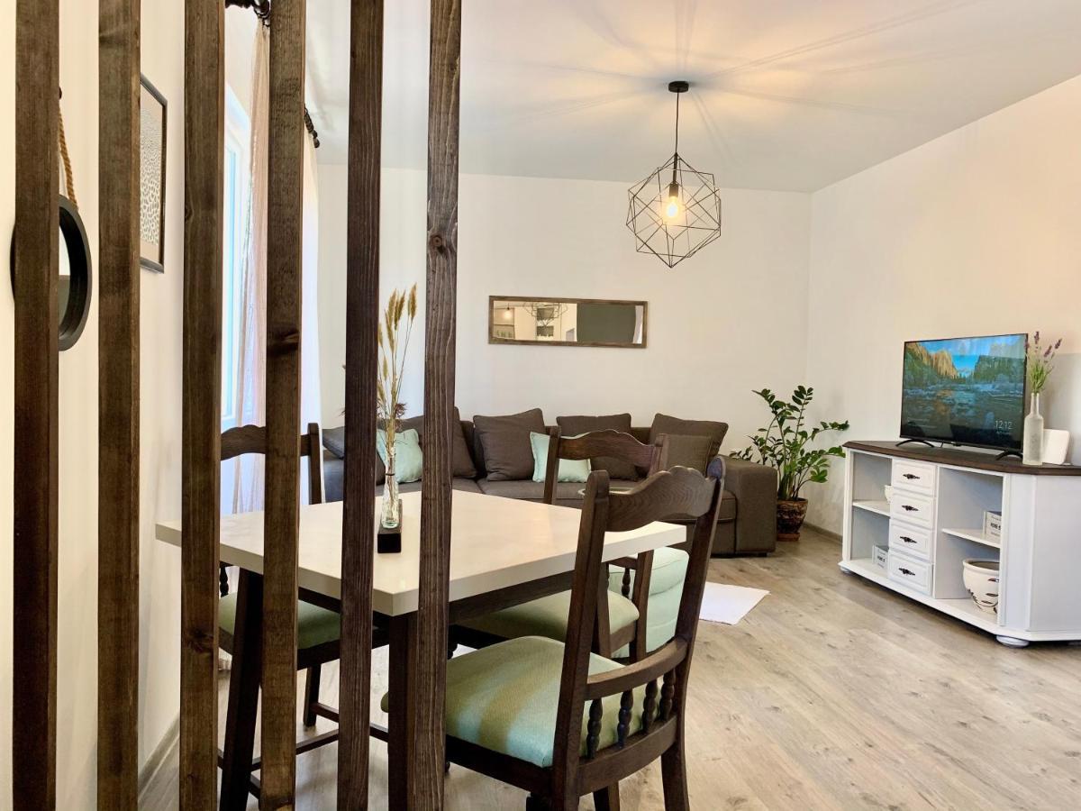W Apartment