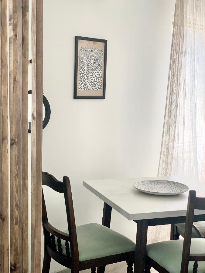 Apartment W